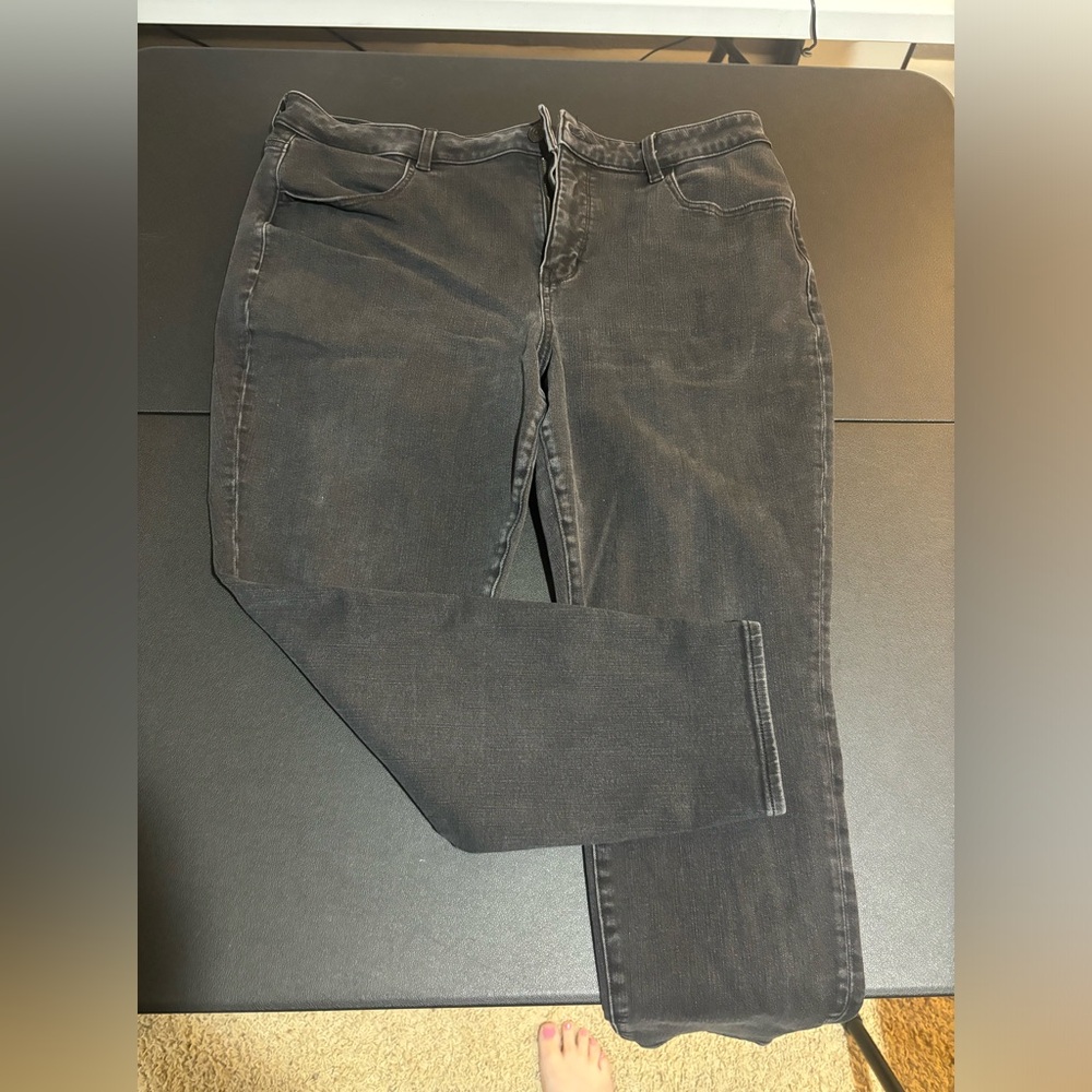 Like new Black American Eagle Skinny Jeans